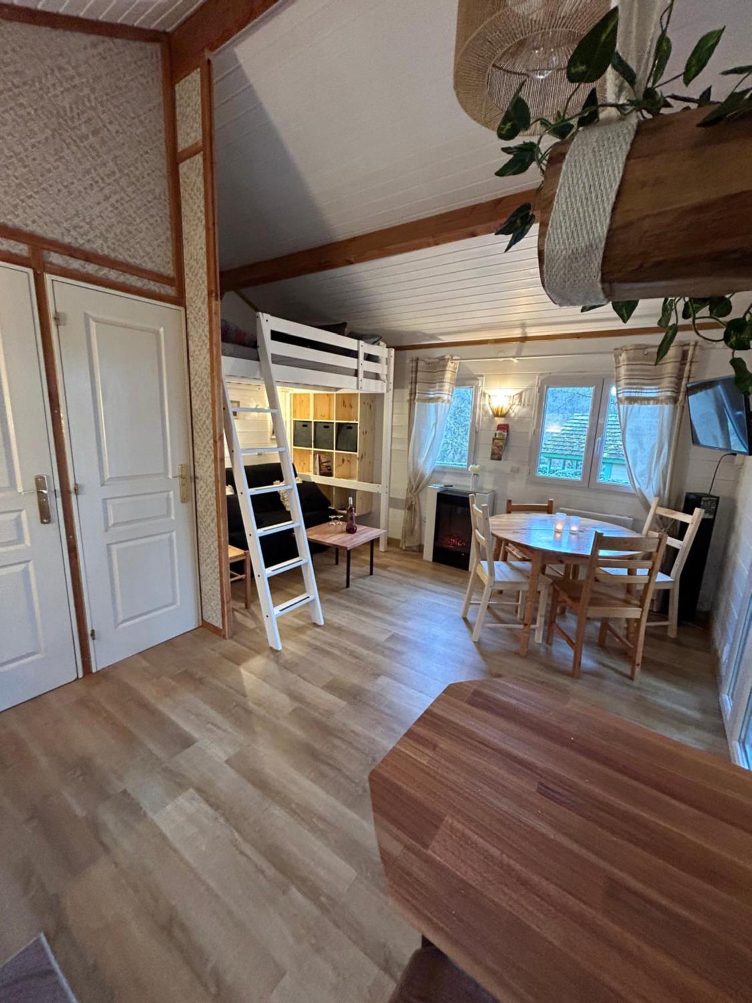 En Toute Quietude Lissac-sur-Couze Dış mekan fotoğraf
